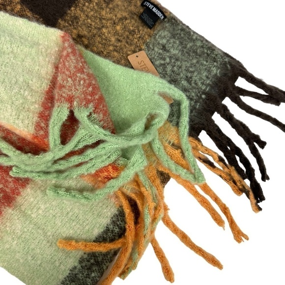 Steve Madden Super Soft Orange Gold Plaid Scarf - Picture 3 of 7